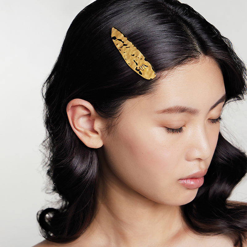 Attache Feuille d’Or • Édition Limitée Muse du Printemps