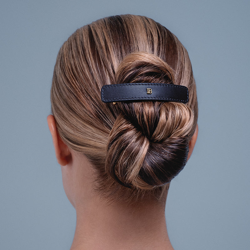 Muse de la Fête • Édition Limitée Barrette Leather Cosmic Sapphire