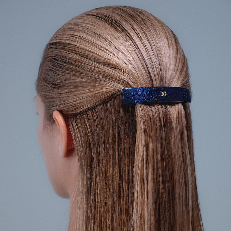 Muse de la Fête • Édition Limitée Barrette Medium Acétate Cosmic Saphhire